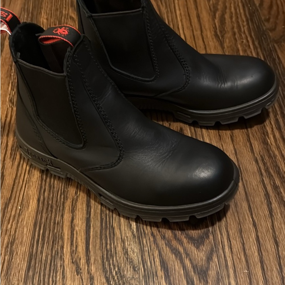 Redback Black Boots Sturdy Slip-On Design